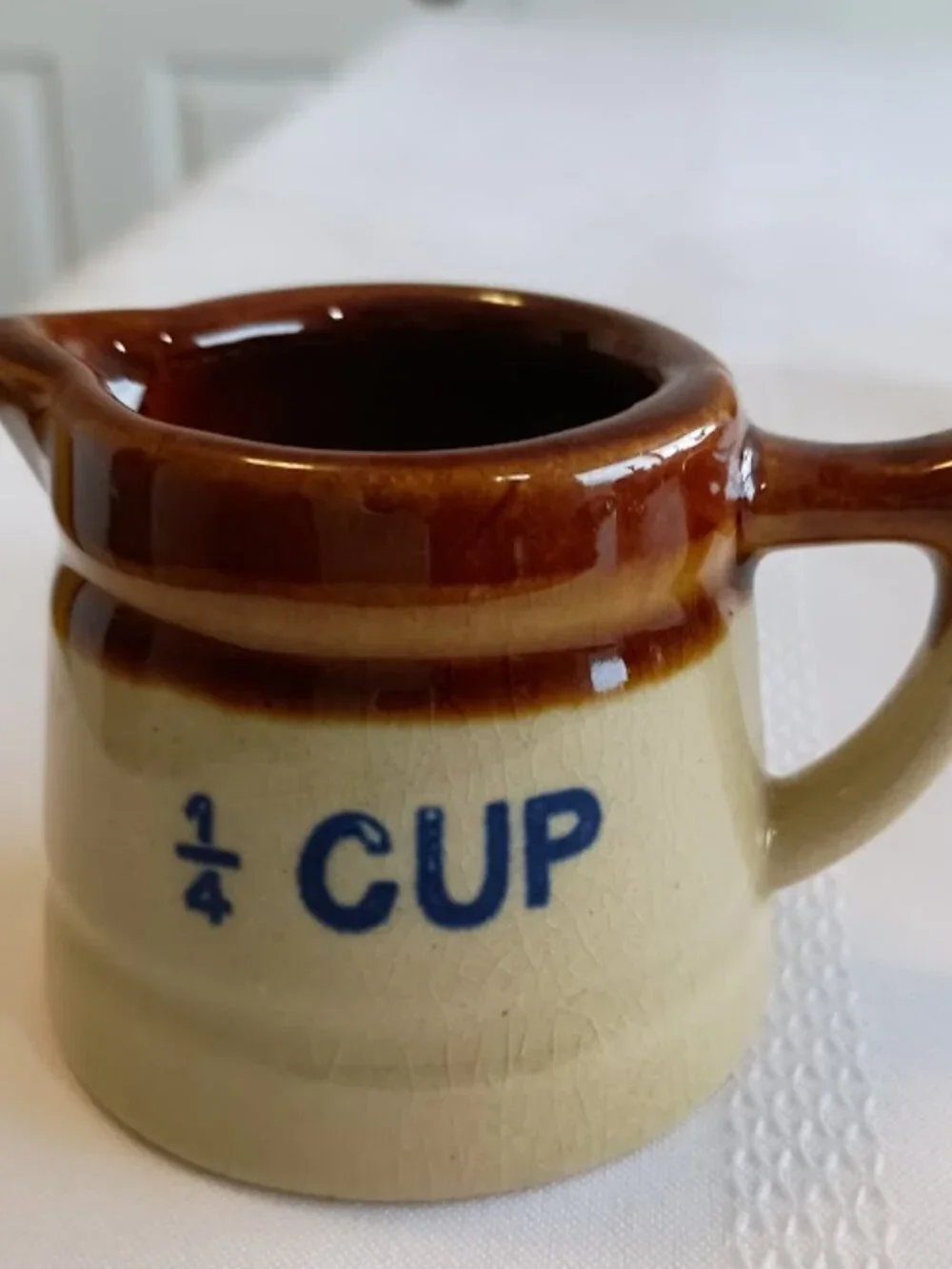 Vintage Stoneware Measuring Cup Set, 1 cup, 3/4 cup, 1/2 cup, 1/4 cup